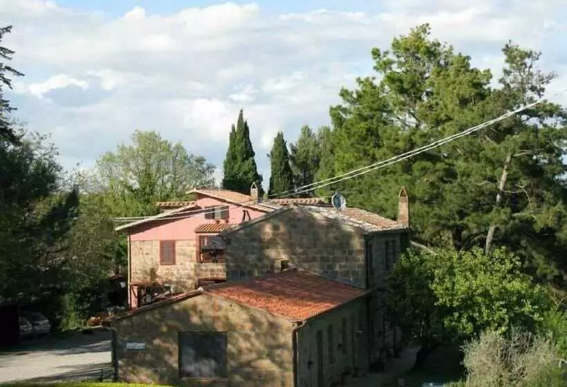 田舎風ホテル Agriturismo Il Vecchio Fienile