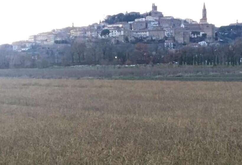 هتل روستایی Borgo Santa Lucia