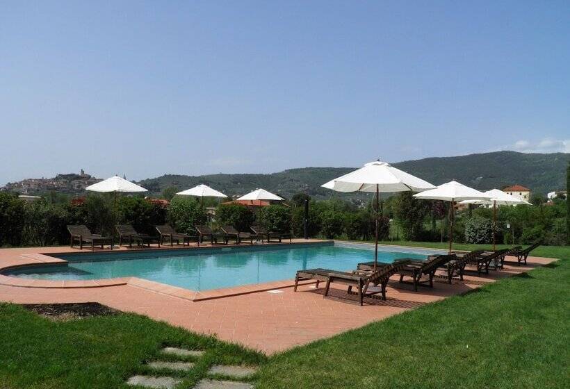 هتل روستایی Borgo Santa Lucia