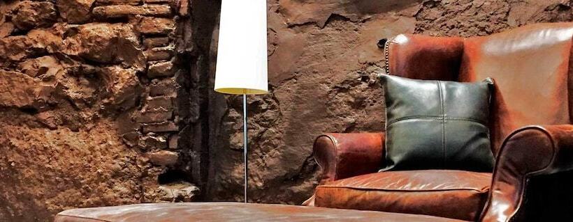 هتل Secrets Priorat