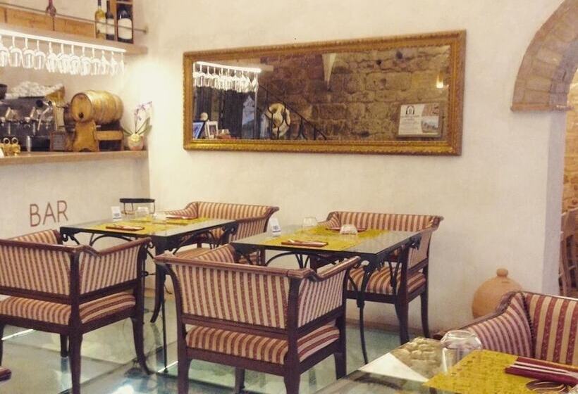 Albergodiffusovolterra