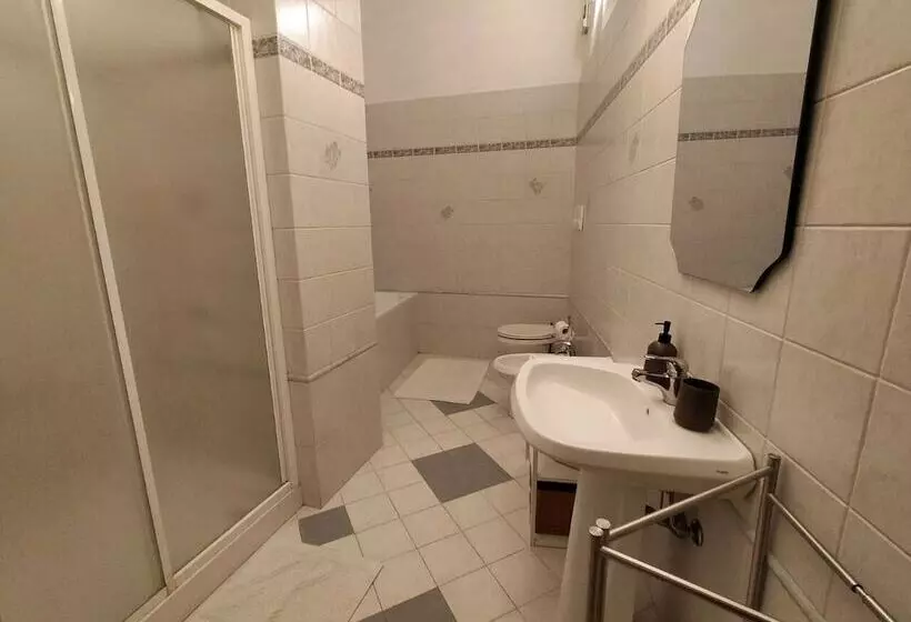 Albergodiffusovolterra