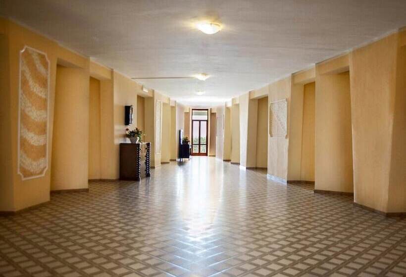 בית מלון כפרי Royal