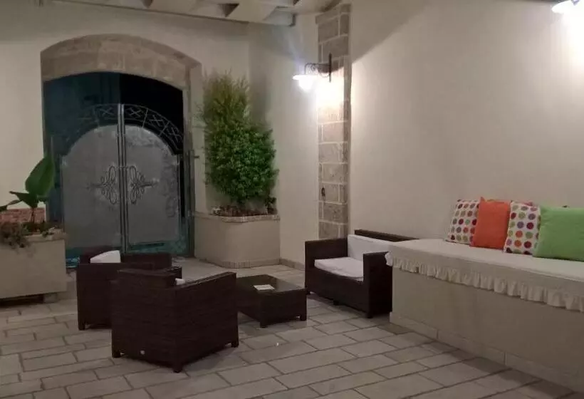 ペンション Gradiè