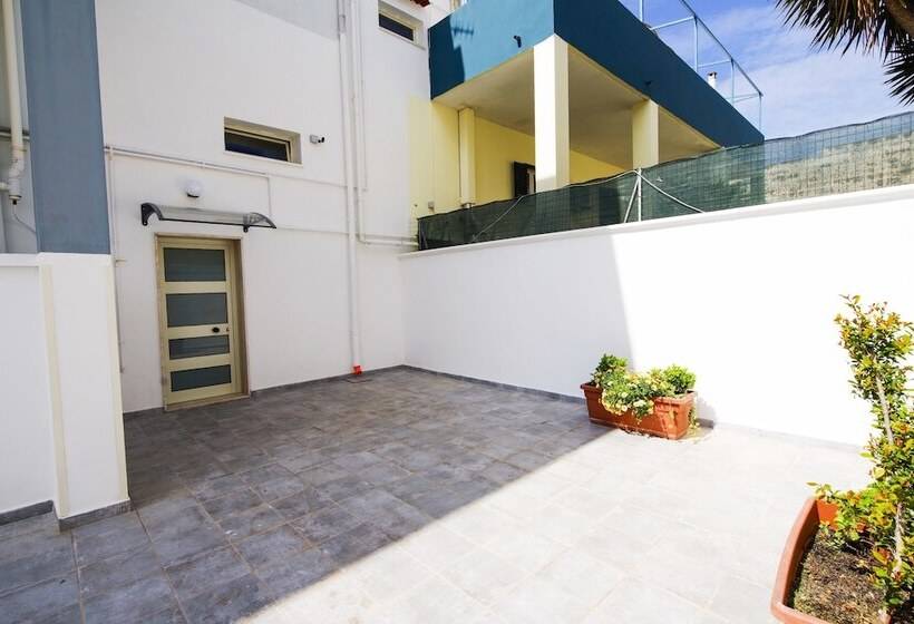 Pansiyon La Fenice Salentina