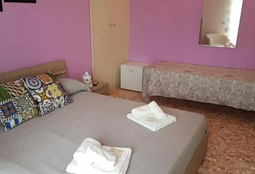 ペンション La Fenice Salentina