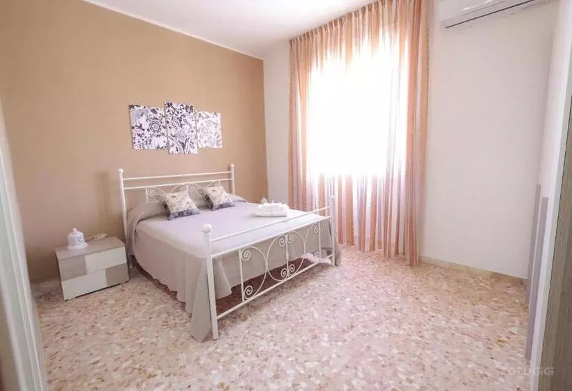 ペンション La Fenice Salentina