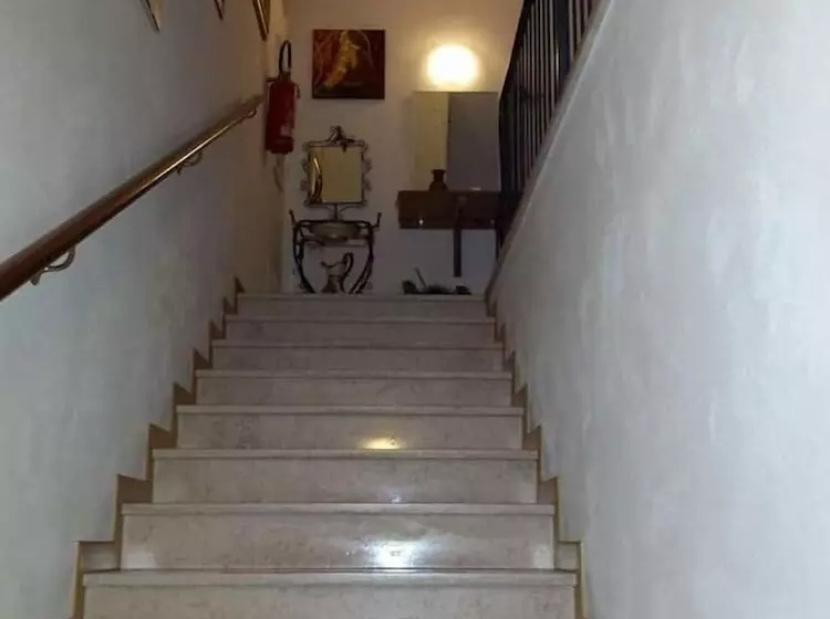 田舎風ホテル Agriturismo Quadrifoglio Relax