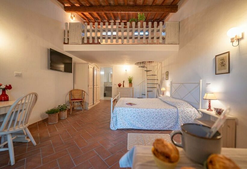 هتل روستایی Tenuta Di Poggio Cavallo