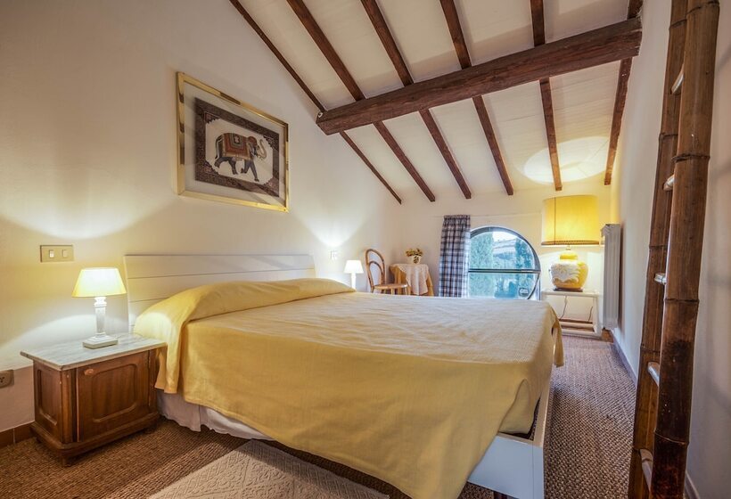 هتل روستایی Tenuta Di Poggio Cavallo