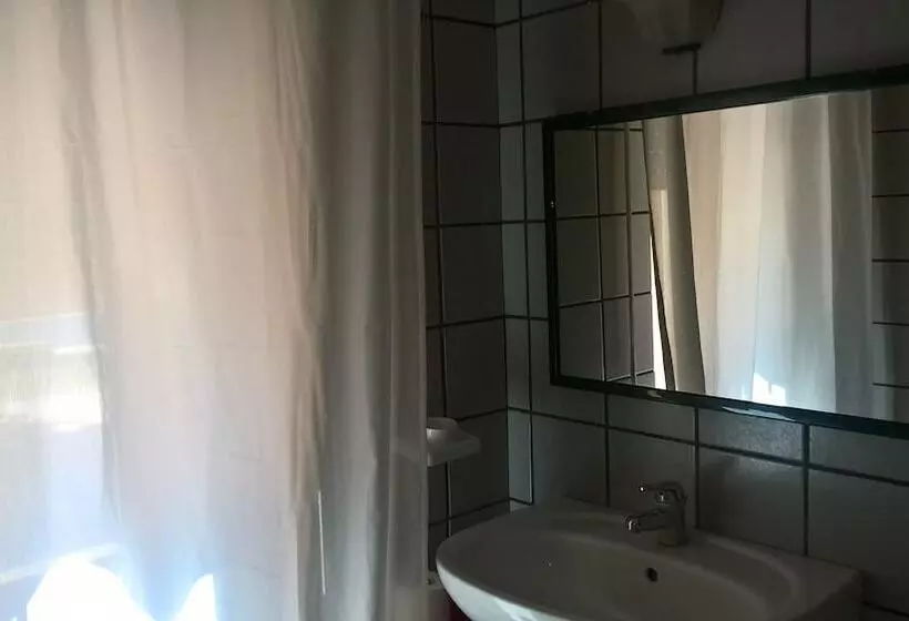 ペンション Villa Cardinal Apartments
