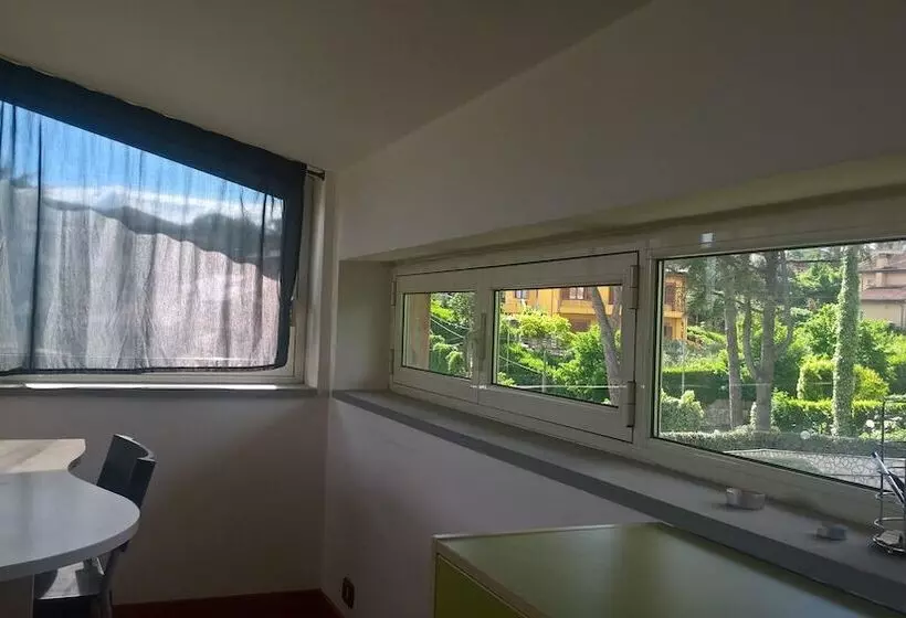 ペンション Villa Cardinal Apartments