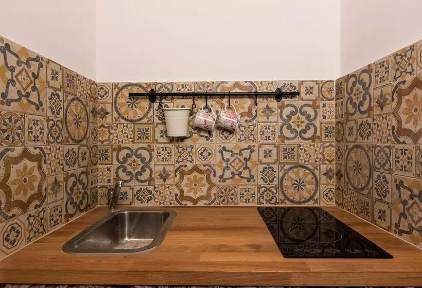 Aamiaismajoitus (B&B) Masseria Poli