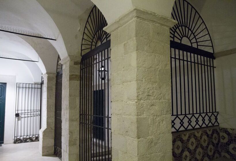 تختخواب و صبحانه Palazzo Bianchi Domus Holidays