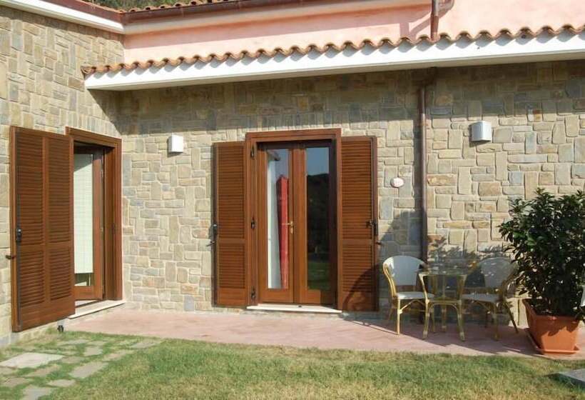 Bed and Breakfast Terre Di Mezzo Country House