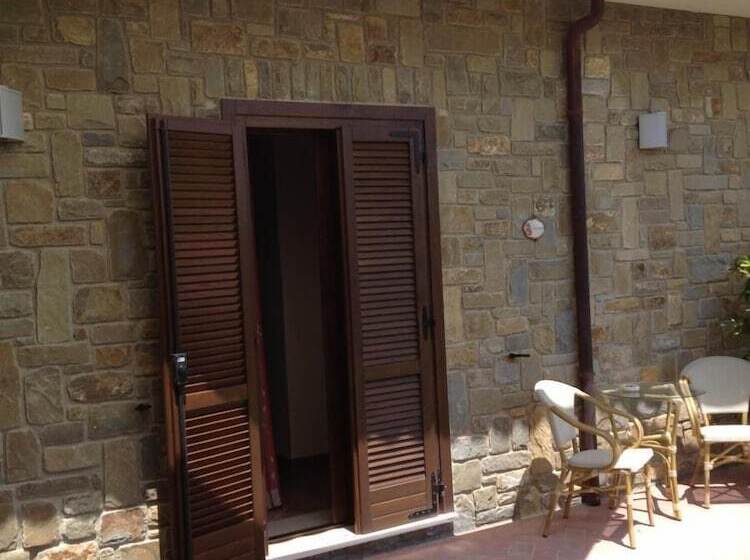 Bed and Breakfast Terre Di Mezzo Country House