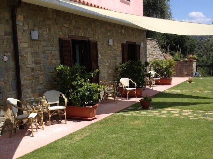 Bed and Breakfast Terre Di Mezzo Country House