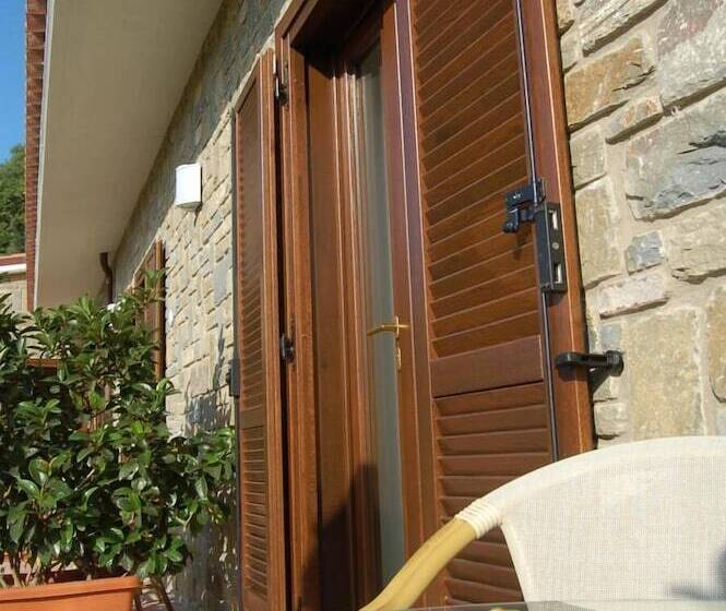 Bed and Breakfast Terre Di Mezzo Country House