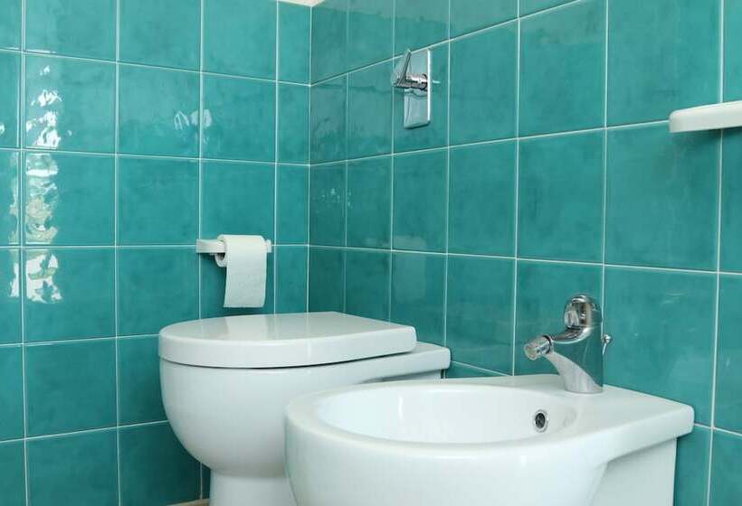 בית מלון כפרי Rocca Dei Tramonti