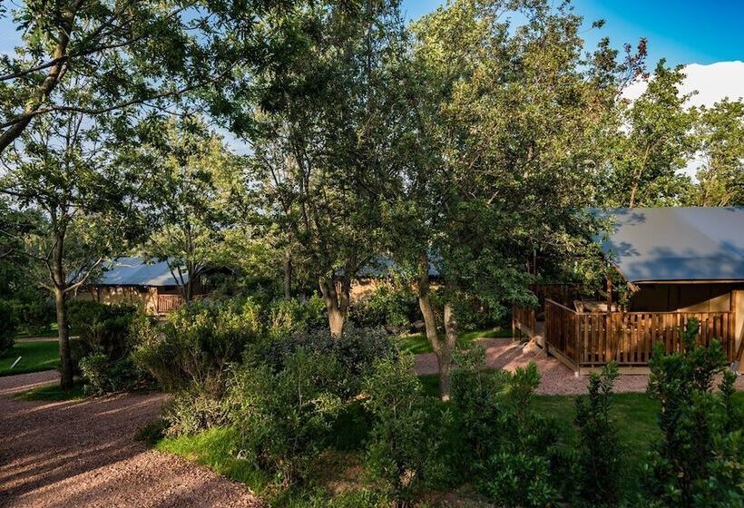 هتل Glamping Tenuta Poggio Rosso