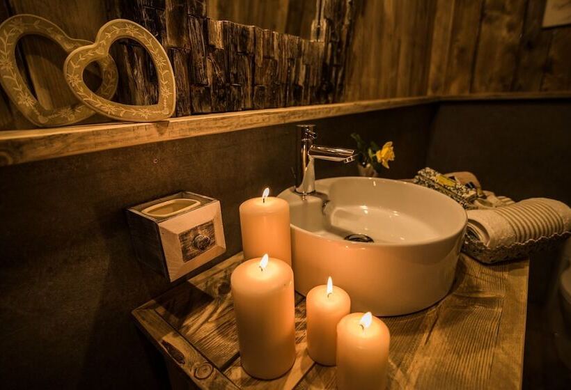 هتل Glamping Tenuta Poggio Rosso