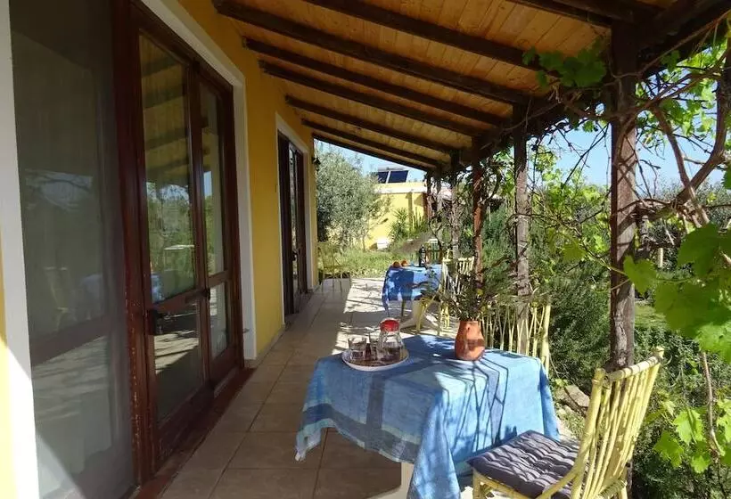 Majatalo Casa Per Ferie Villaggio Carovana