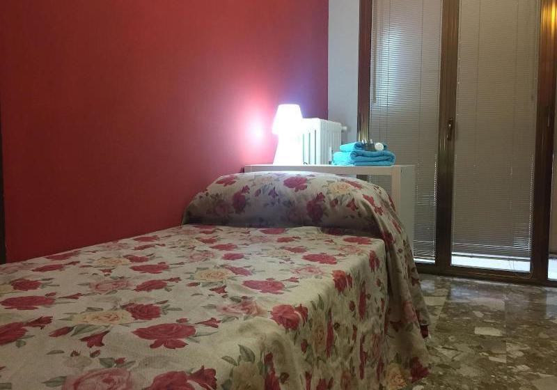 بنسيون Residence Aurora