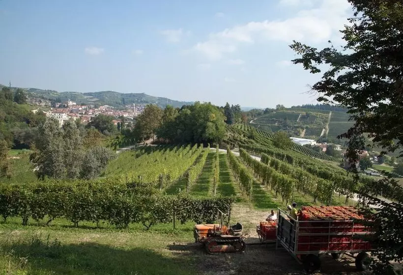 Maaseutuhotelli Villa Cornarea