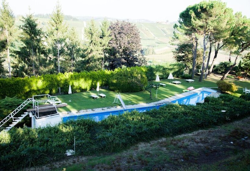 فندق ريفى Villa Cornarea