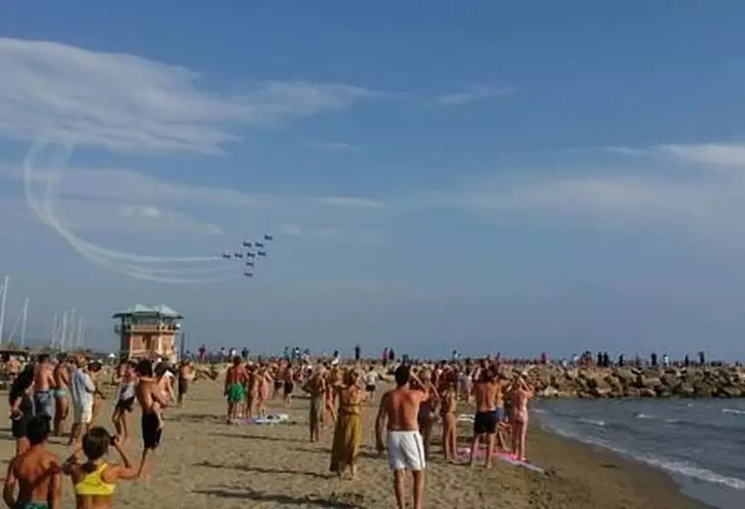 Hotelli Yacht Suite   Marina Di Grosseto