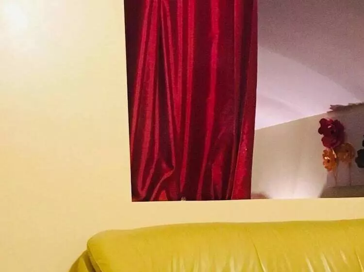 Majatalo Papa Pignatelli