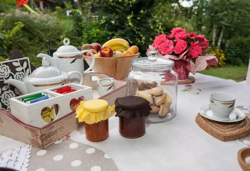 Cugi Bed And Breakfast