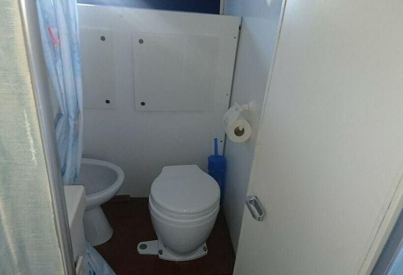 هتل Boat&breakfast Stella Marina