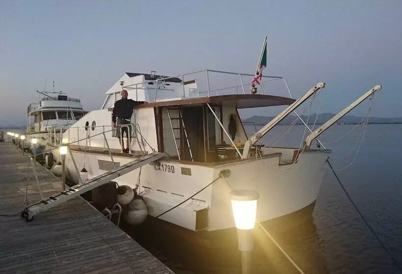 ホテル Boat&breakfast Stella Marina