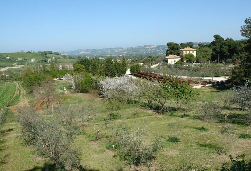 فندق ريفى Agriturismo La Limonaia