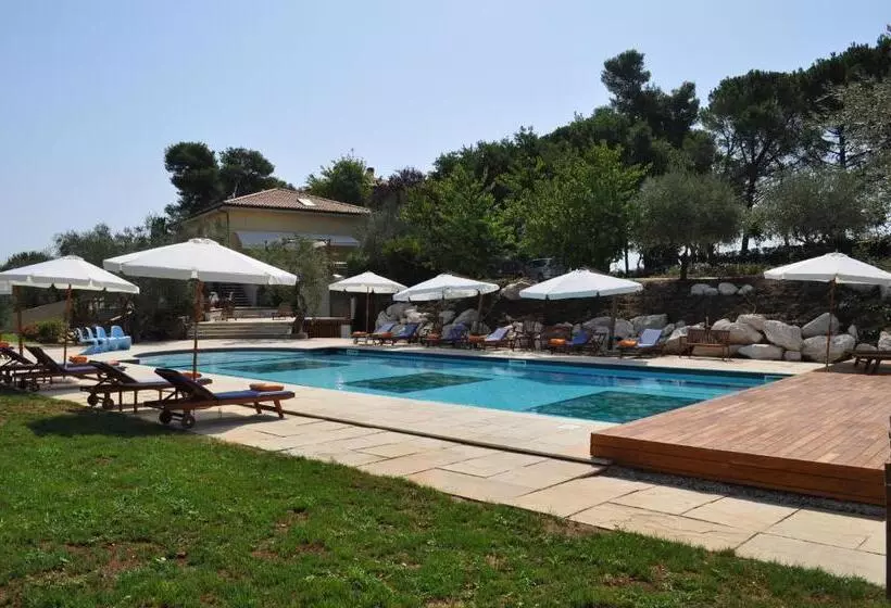 Maaseutuhotelli Agriturismo La Limonaia