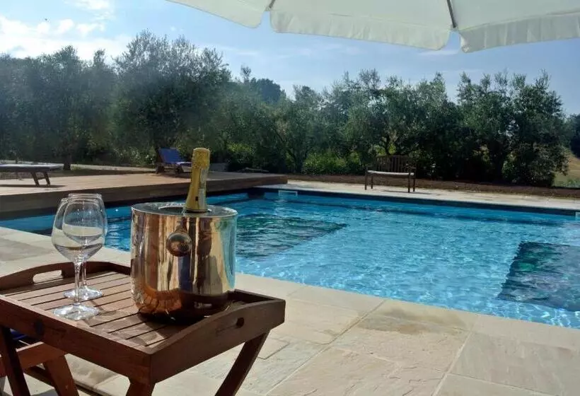 Maaseutuhotelli Agriturismo La Limonaia