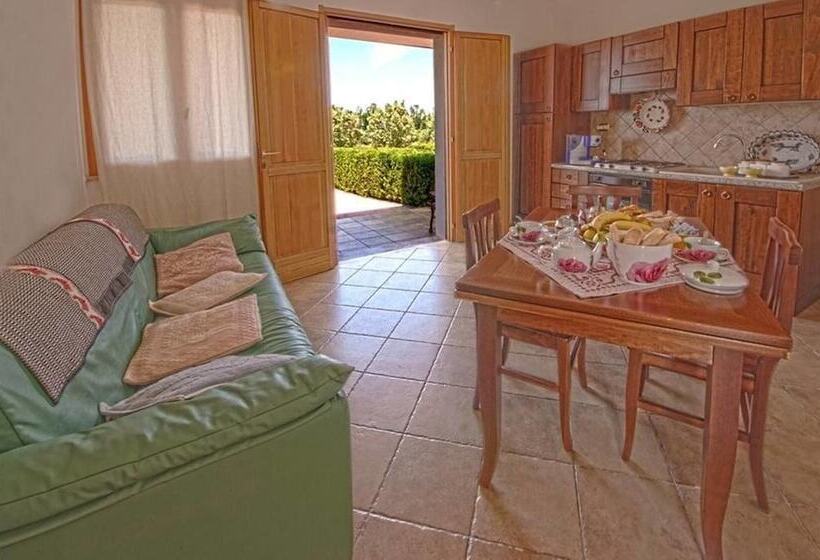 Hotel wiejski Agriturismo Sa Suerera