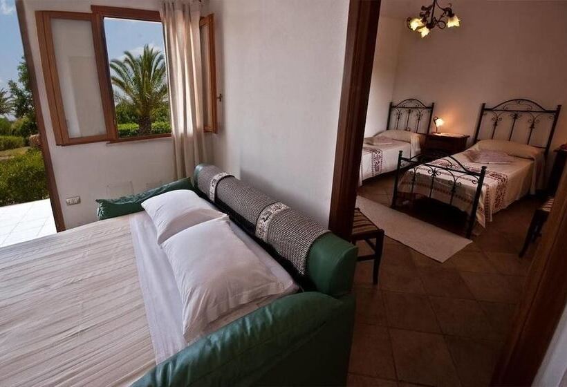 Hotel wiejski Agriturismo Sa Suerera