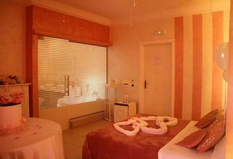 簡易ホテル & Resort Bee Queen