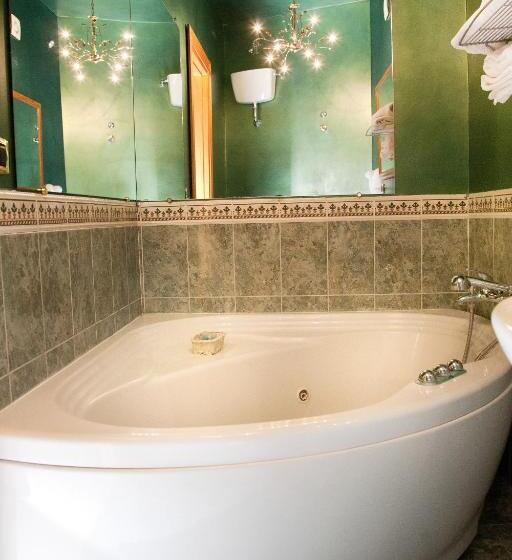 여관 & Resort Bee Queen