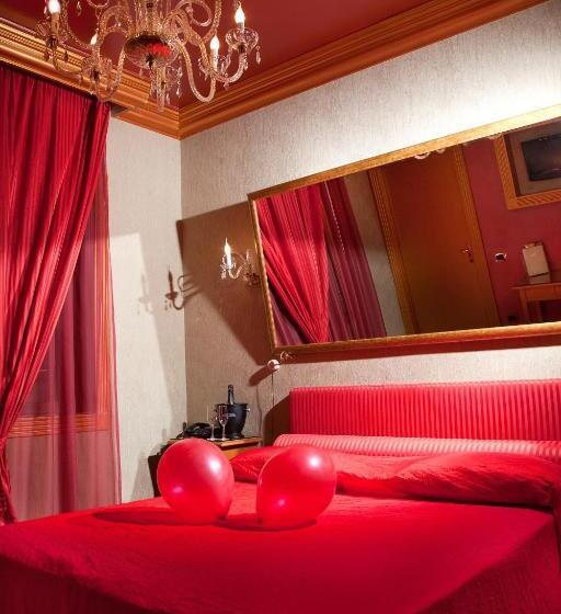 여관 & Resort Bee Queen