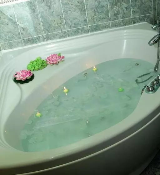 簡易ホテル & Resort Bee Queen