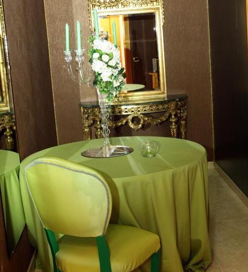 여관 & Resort Bee Queen