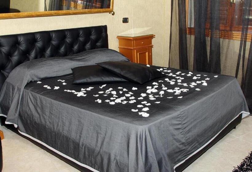 여관 & Resort Bee Queen