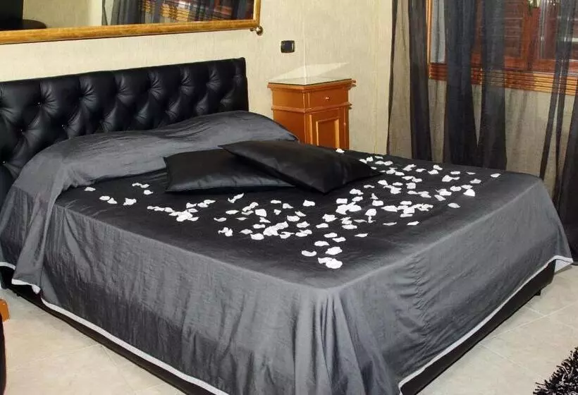 簡易ホテル & Resort Bee Queen