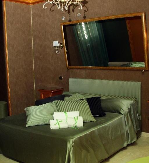 여관 & Resort Bee Queen