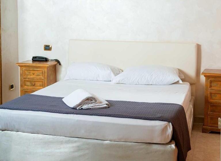 여관 & Resort Bee Queen