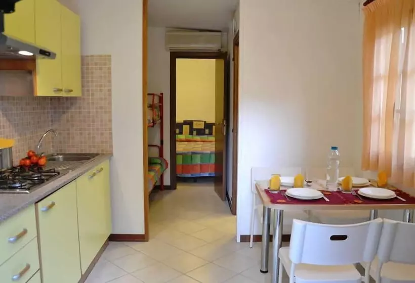 Hotelli Camping Arcobaleno