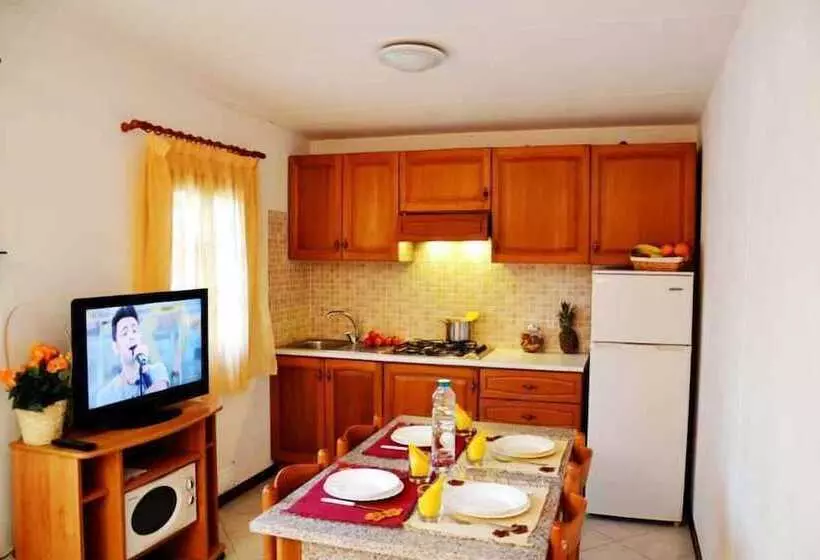 Hotelli Camping Arcobaleno